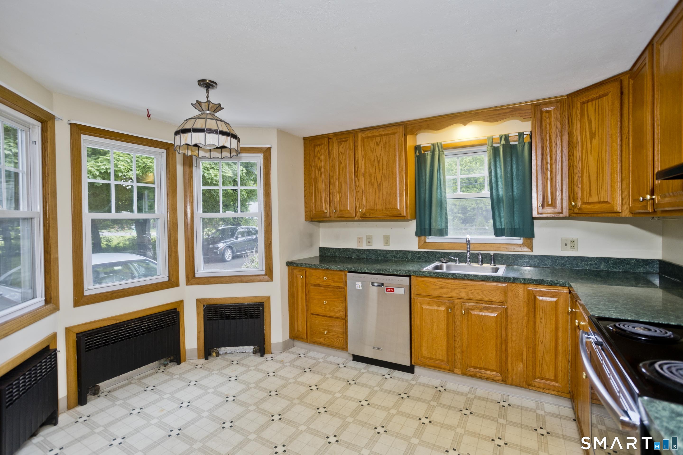 43 Hartford Avenue