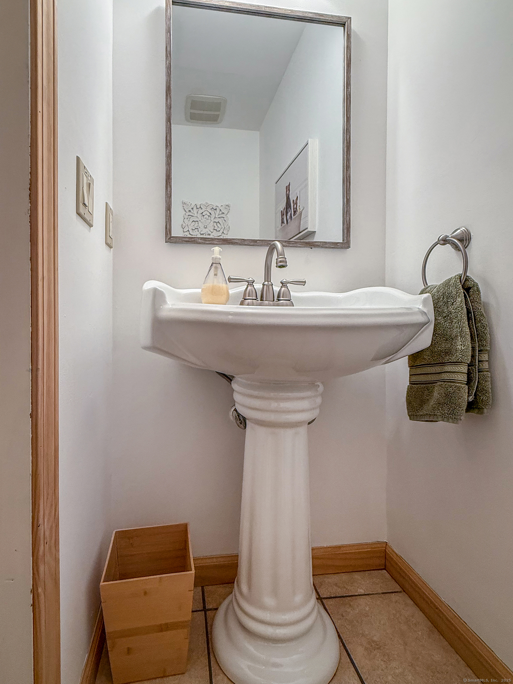 24 Quaker Ridge Road, Sherman, Connecticut image 19