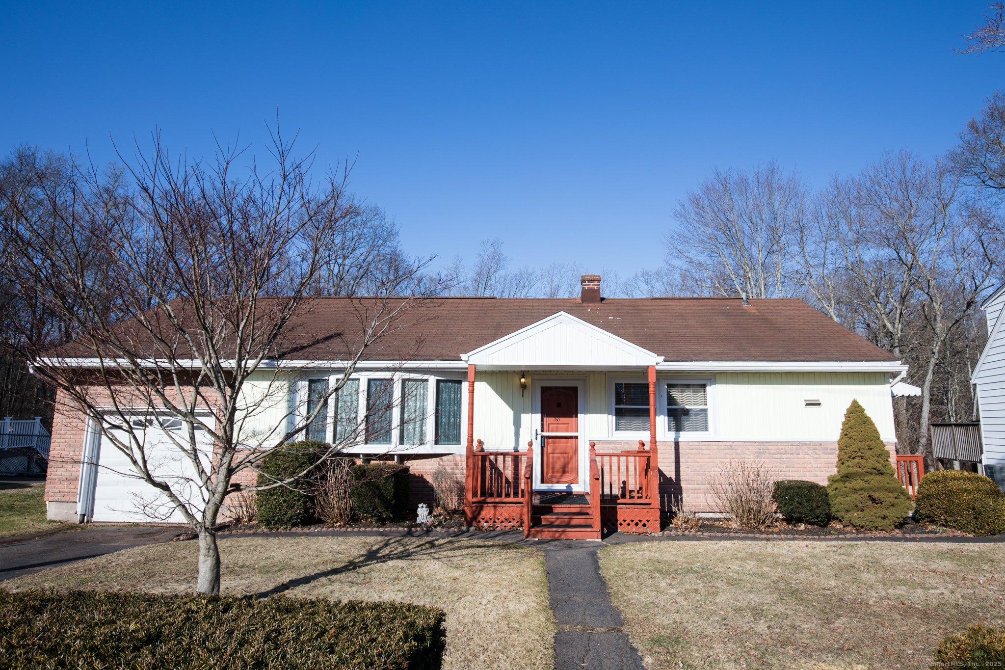 38 Sunrise Circle, Wallingford, Connecticut image 1