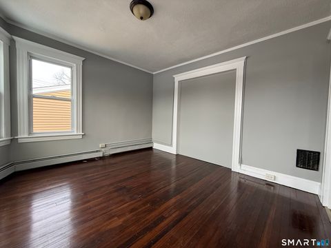 Tiny photo for 130 West Avenue #3, Stratford, CT 06615 (MLS # 24146385)