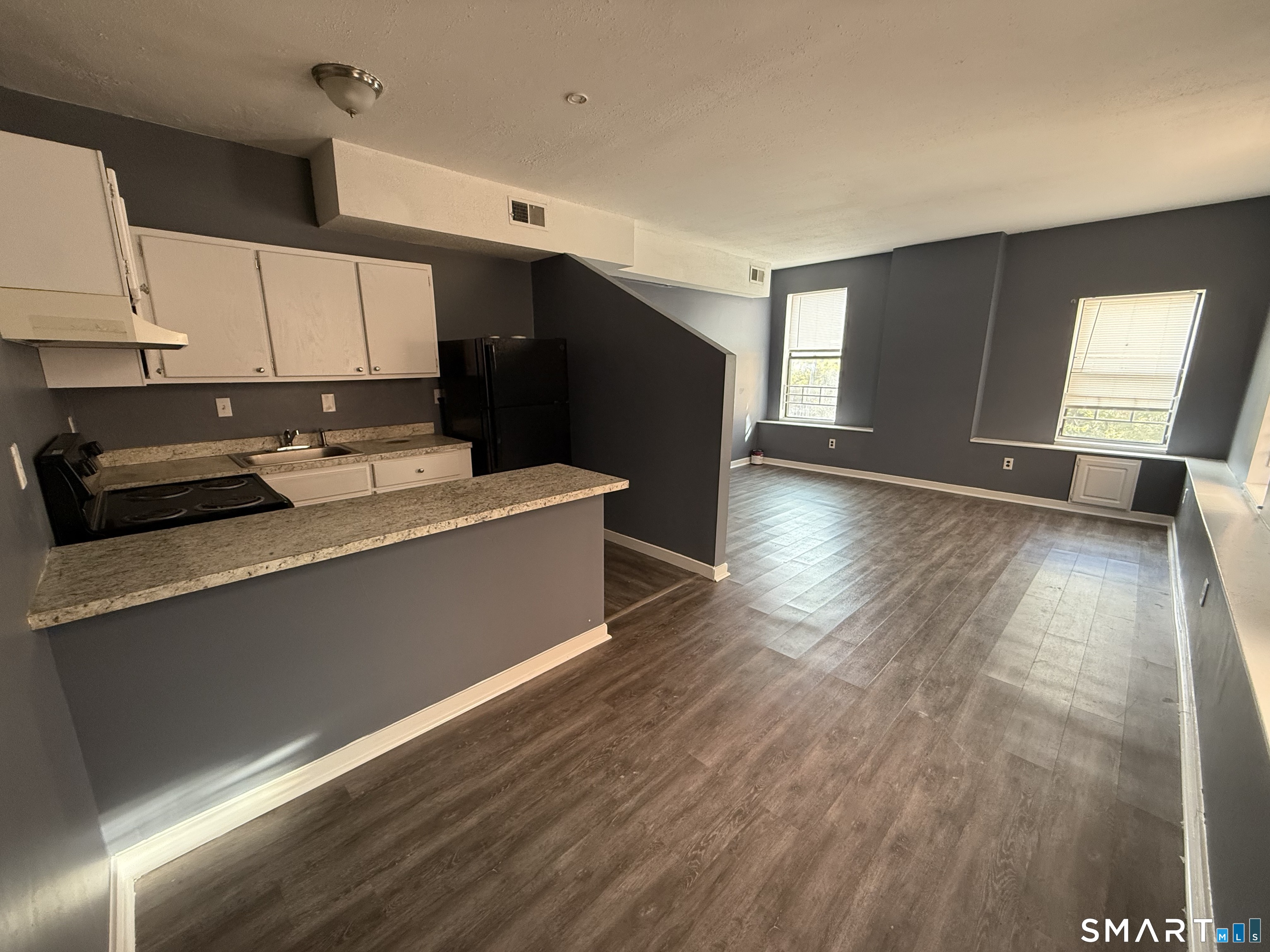 31-33 Wethersfield Avenue I