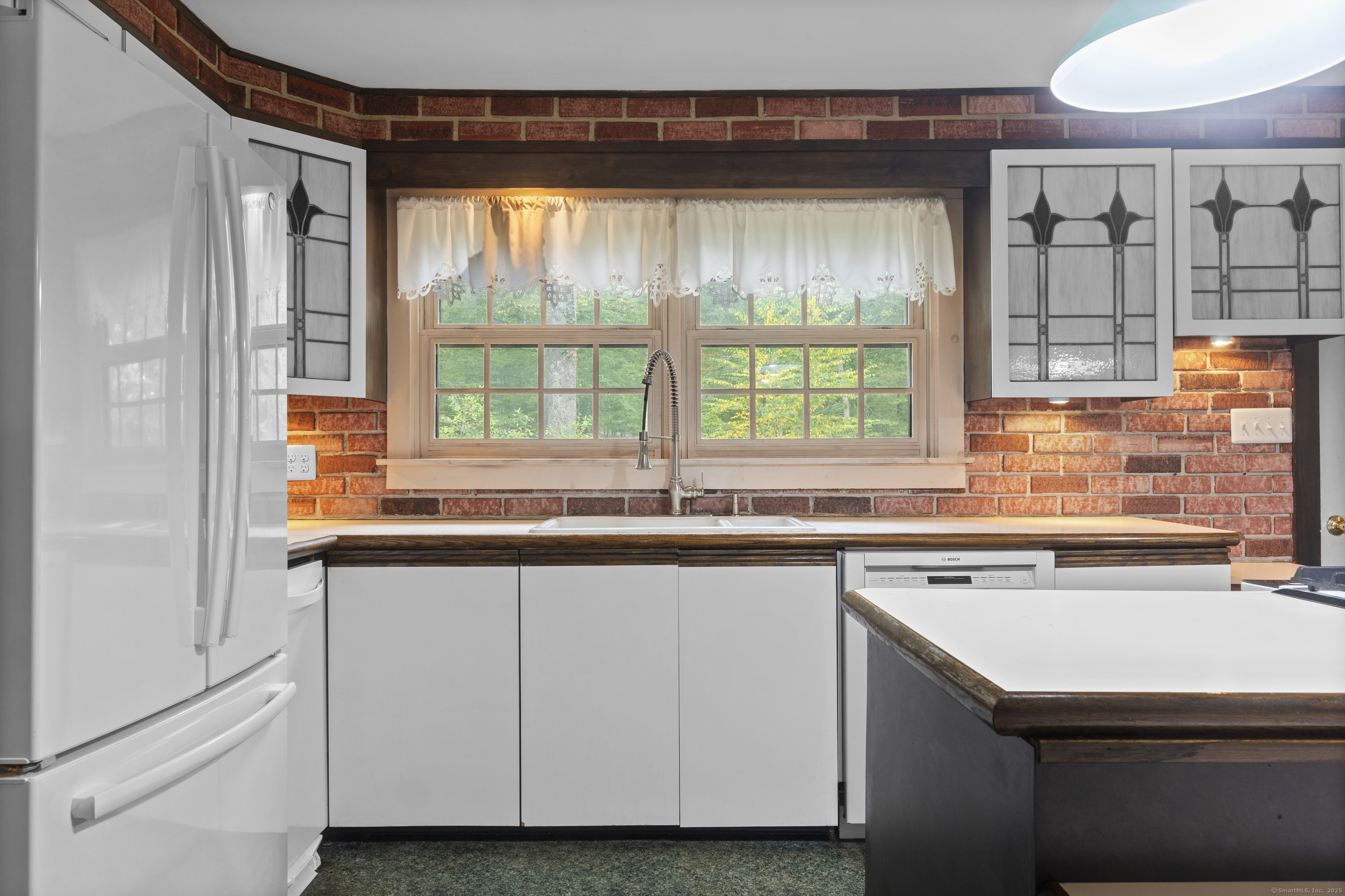 42 Forest Brook Road