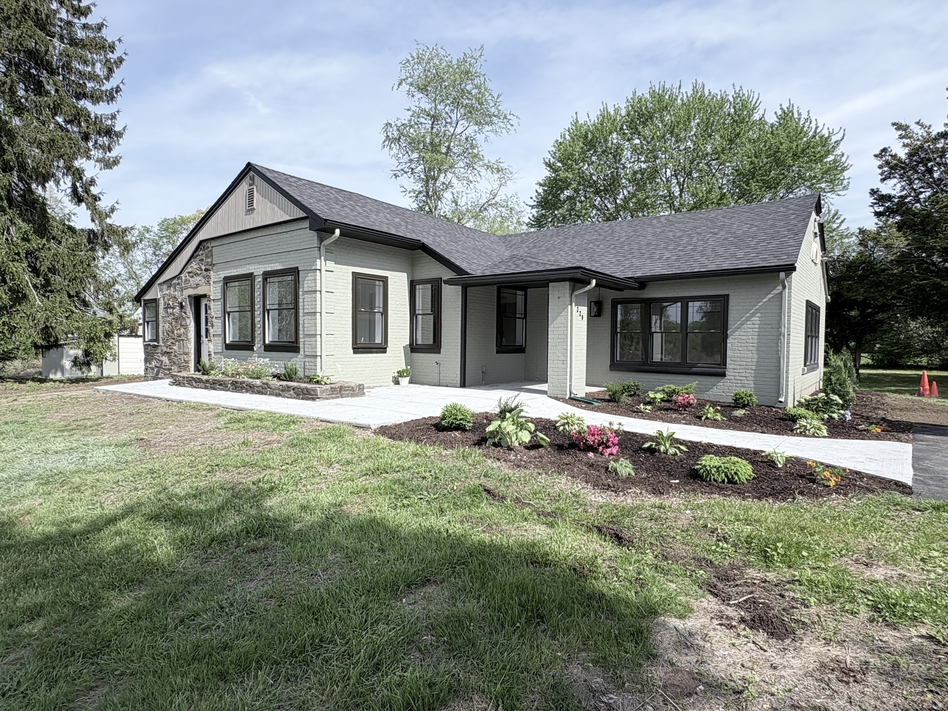 220 West Road, Colchester, Connecticut image 1