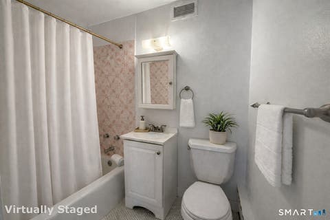 Tiny photo for 500 Newfield Avenue #4E, Stamford, CT 06905 (MLS # 24183228)