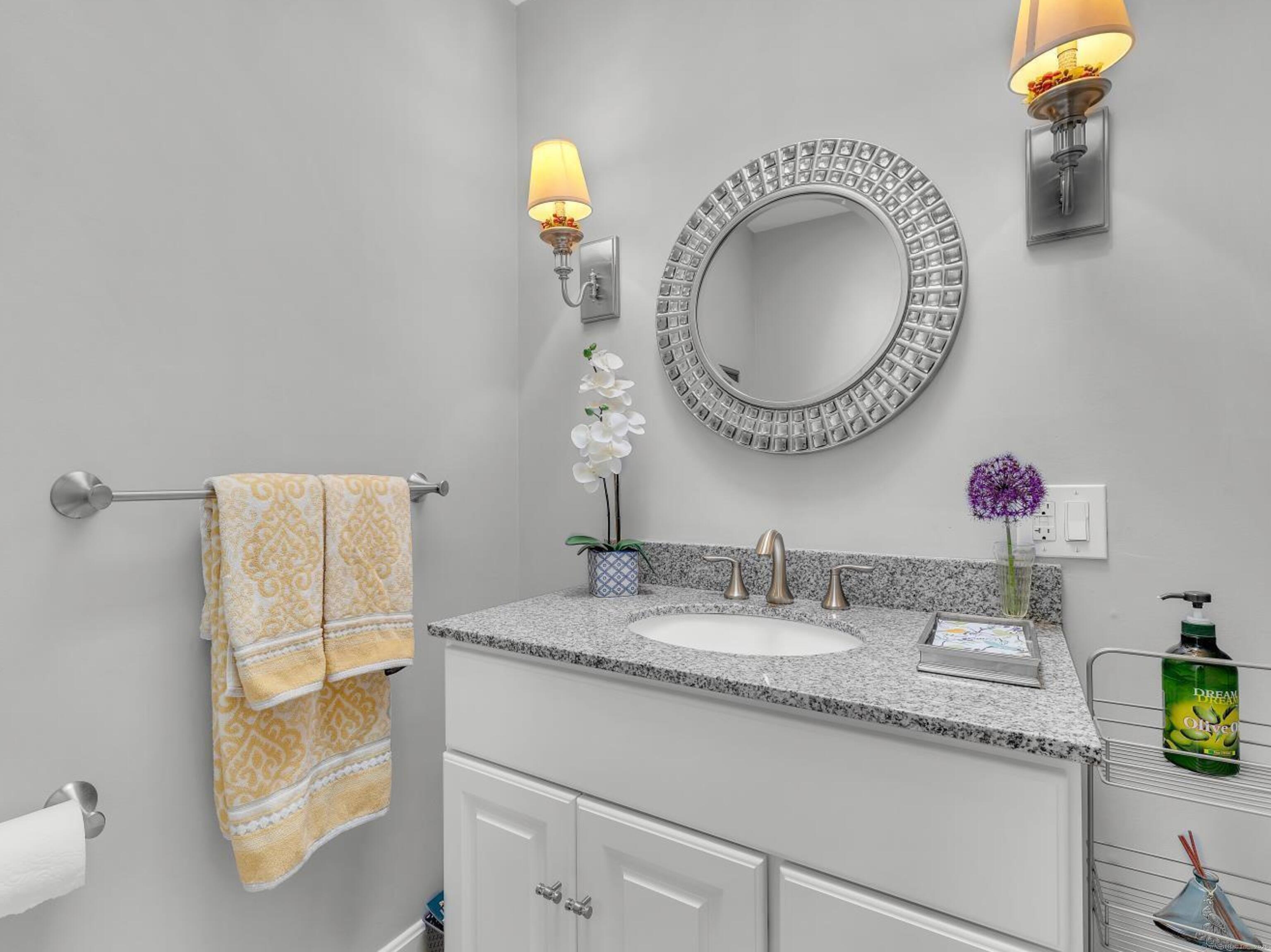 17 Westwood Drive, Waterford, Connecticut image 13