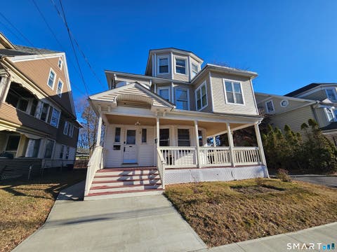 Photo of 592 Laurel Avenue #2nd Floor, Bridgeport, CT 06605 (MLS # 24187045)