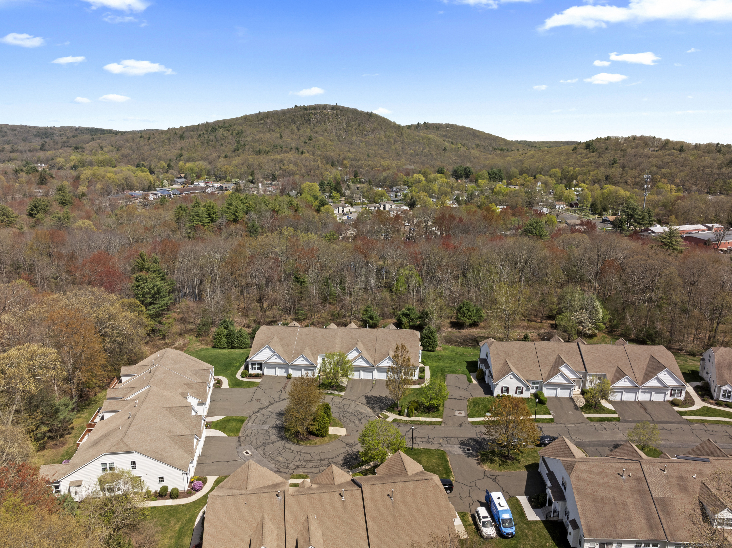 15 Meadowview Court #15, Canton, Connecticut image 38