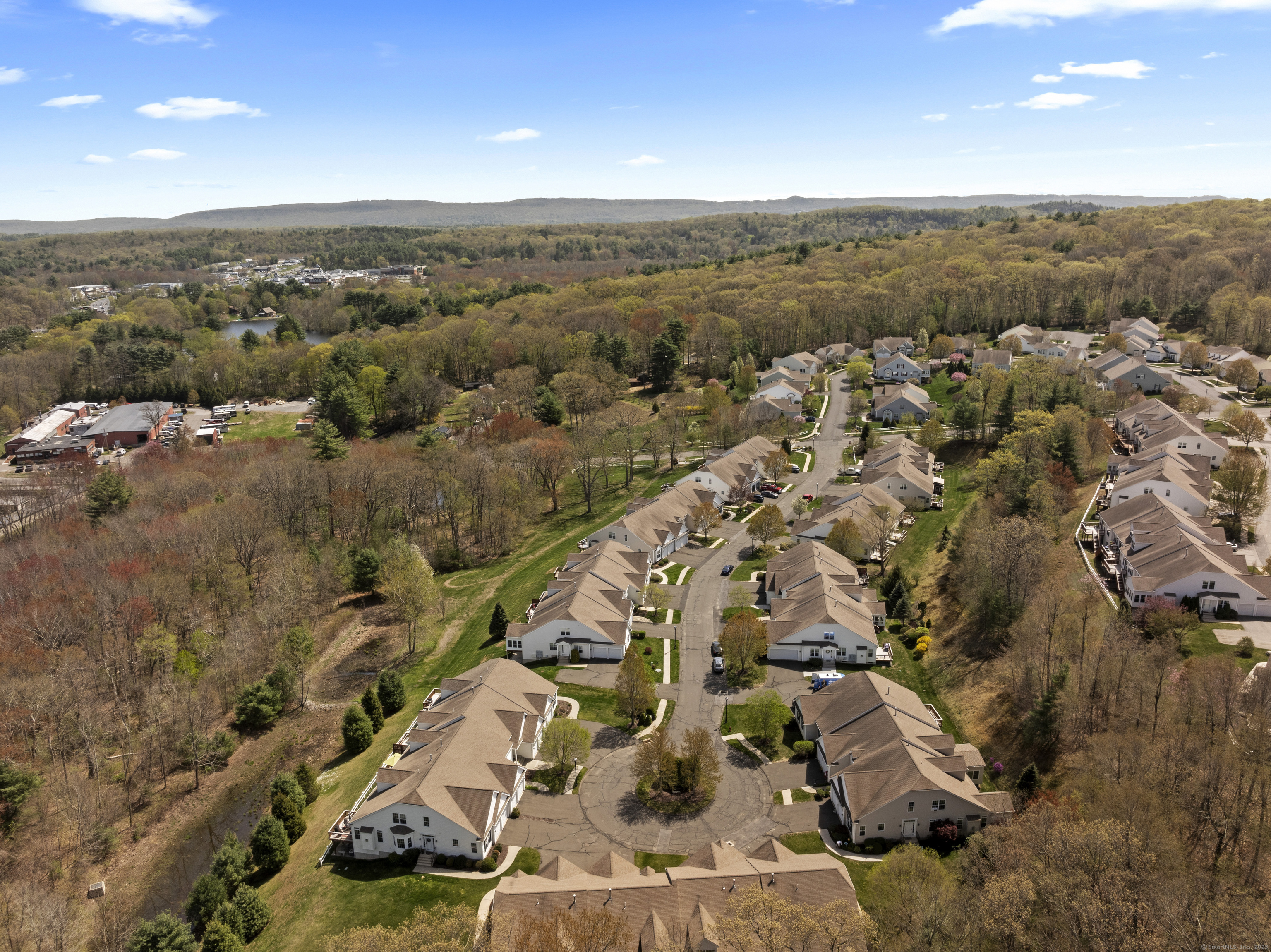 15 Meadowview Court #15, Canton, Connecticut image 39