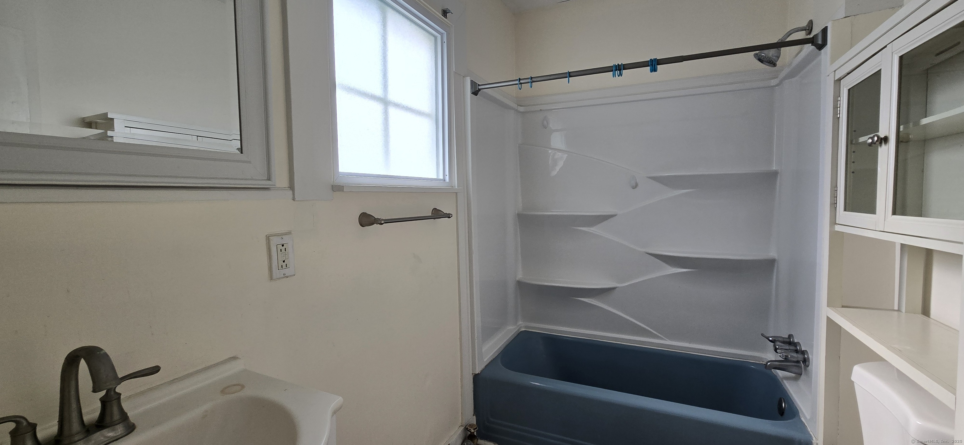 40 Maple Grove Avenue