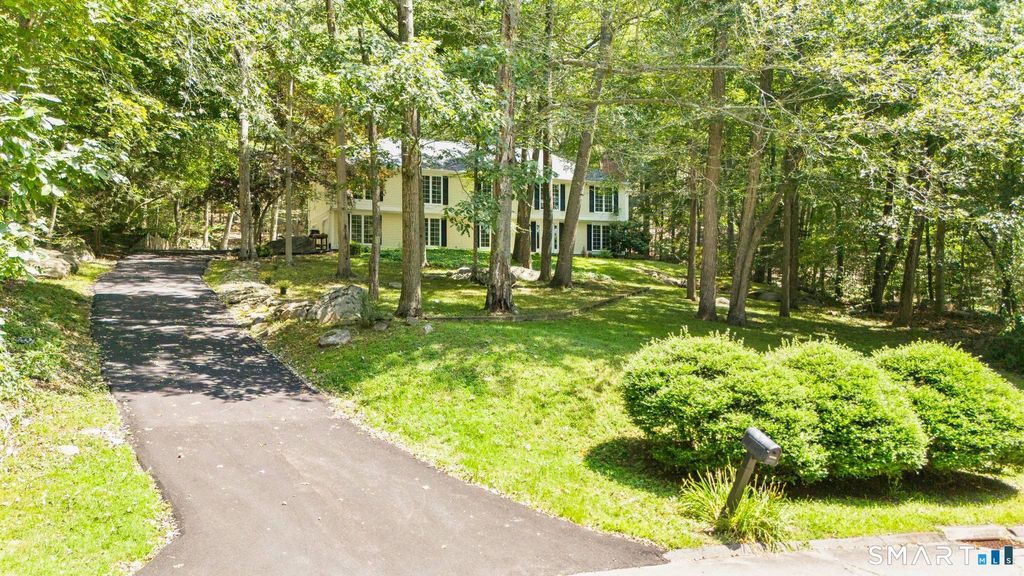 Photo of 174 Concord Drive, Madison, CT 06443 (MLS # 24146731)