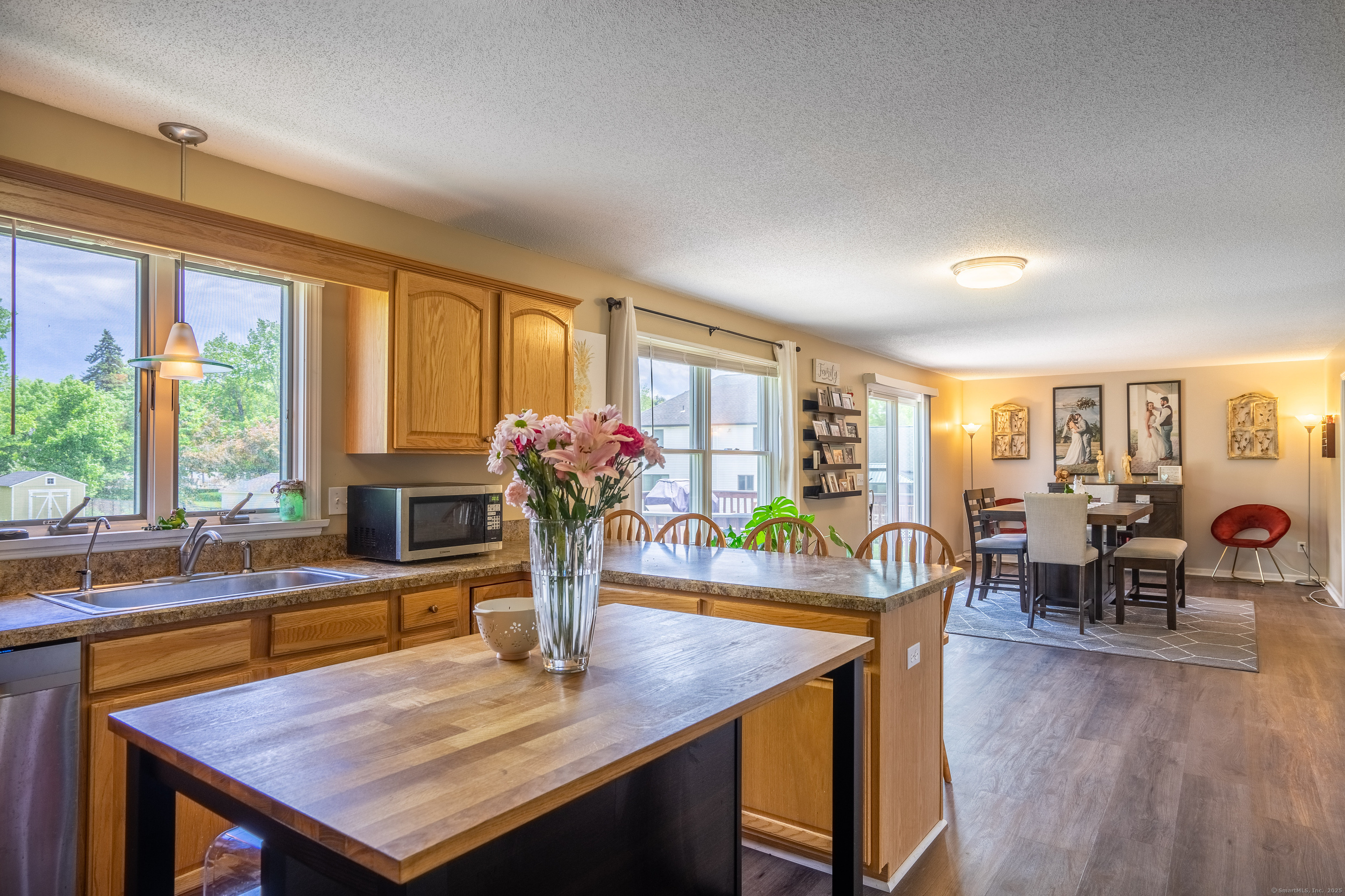 6 Salerno Drive, Enfield, Connecticut image 12