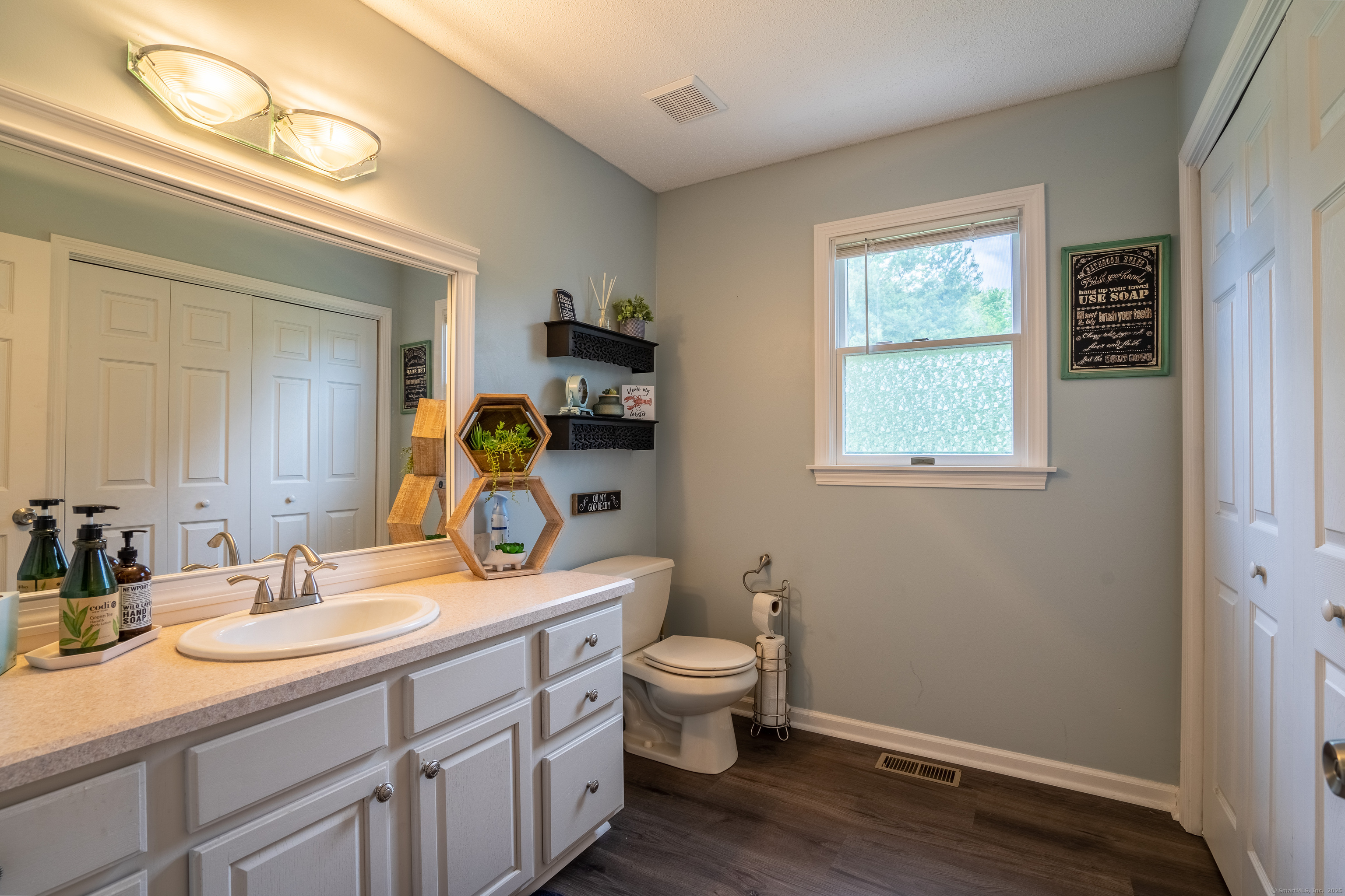 6 Salerno Drive, Enfield, Connecticut image 16