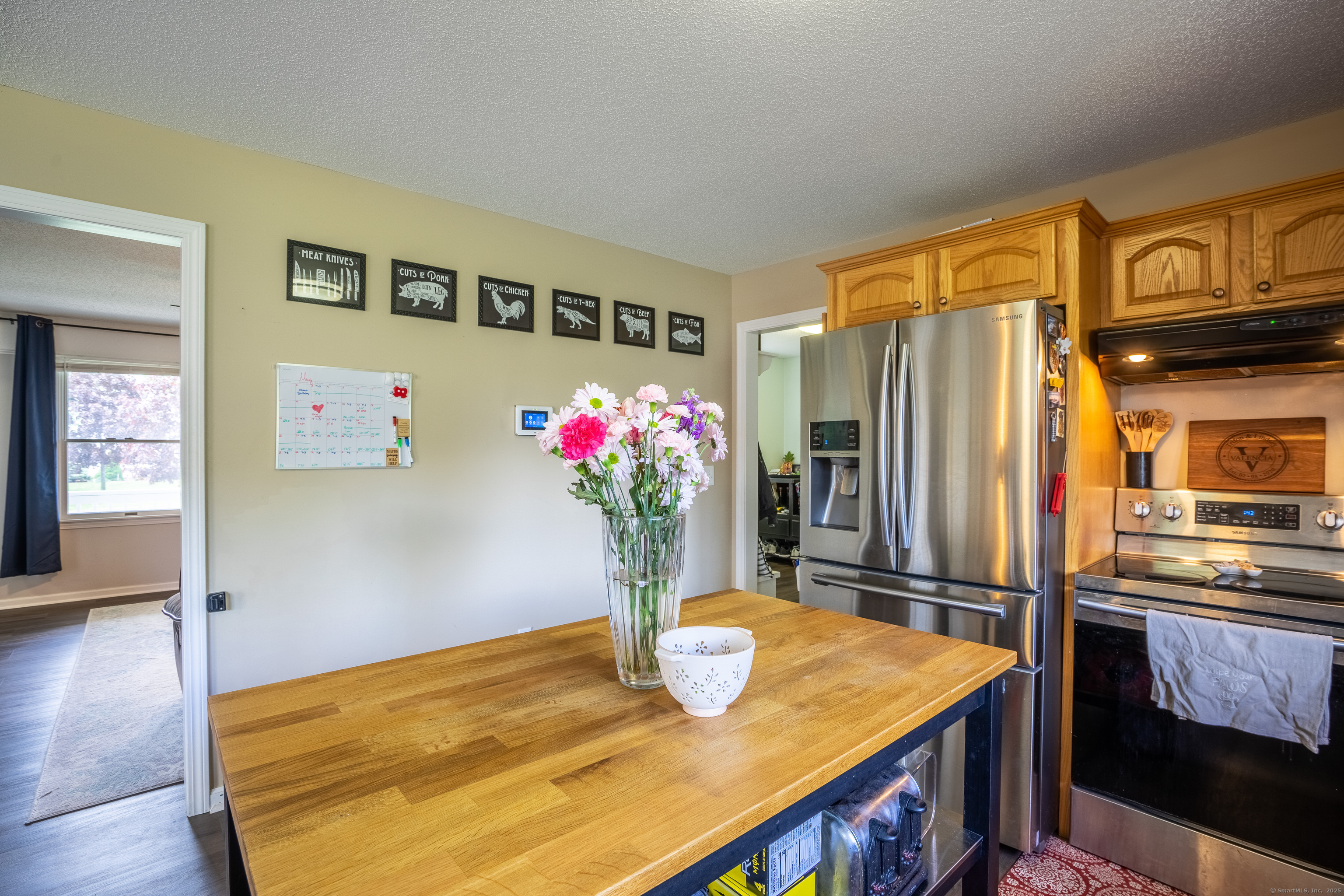 6 Salerno Drive, Enfield, Connecticut image 8
