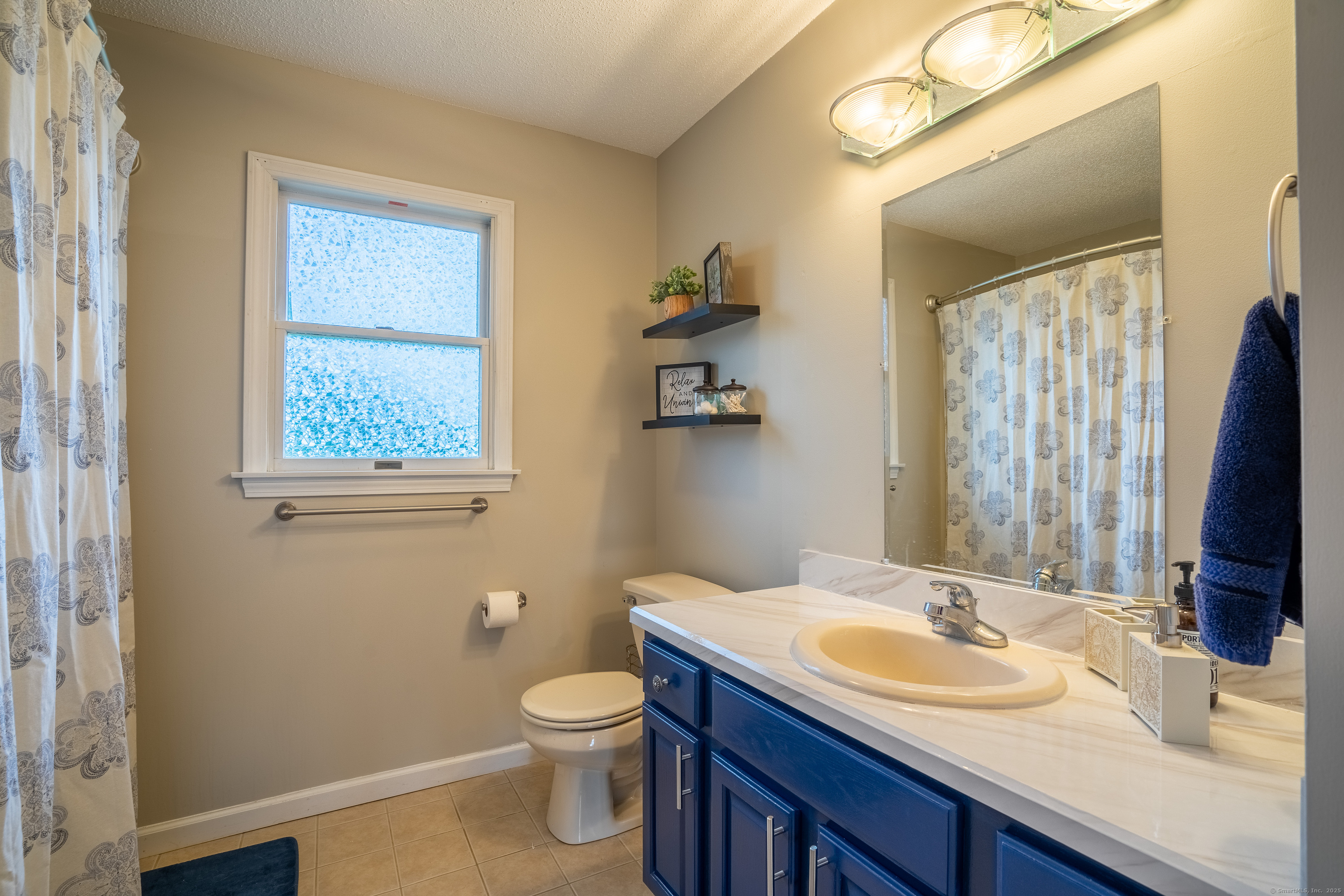 6 Salerno Drive, Enfield, Connecticut image 28