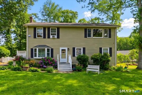 Photo of 31 Iron Street, Ledyard, CT 06339 (MLS # 24179426)