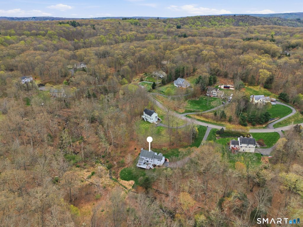 Photo of 9 Coventry Lane, Oxford, CT 06478 (MLS # 24170720)