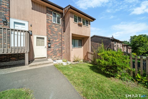 Condo For Rent - 232 Oakville Avenue #H<br/> Waterbury, CT 06708