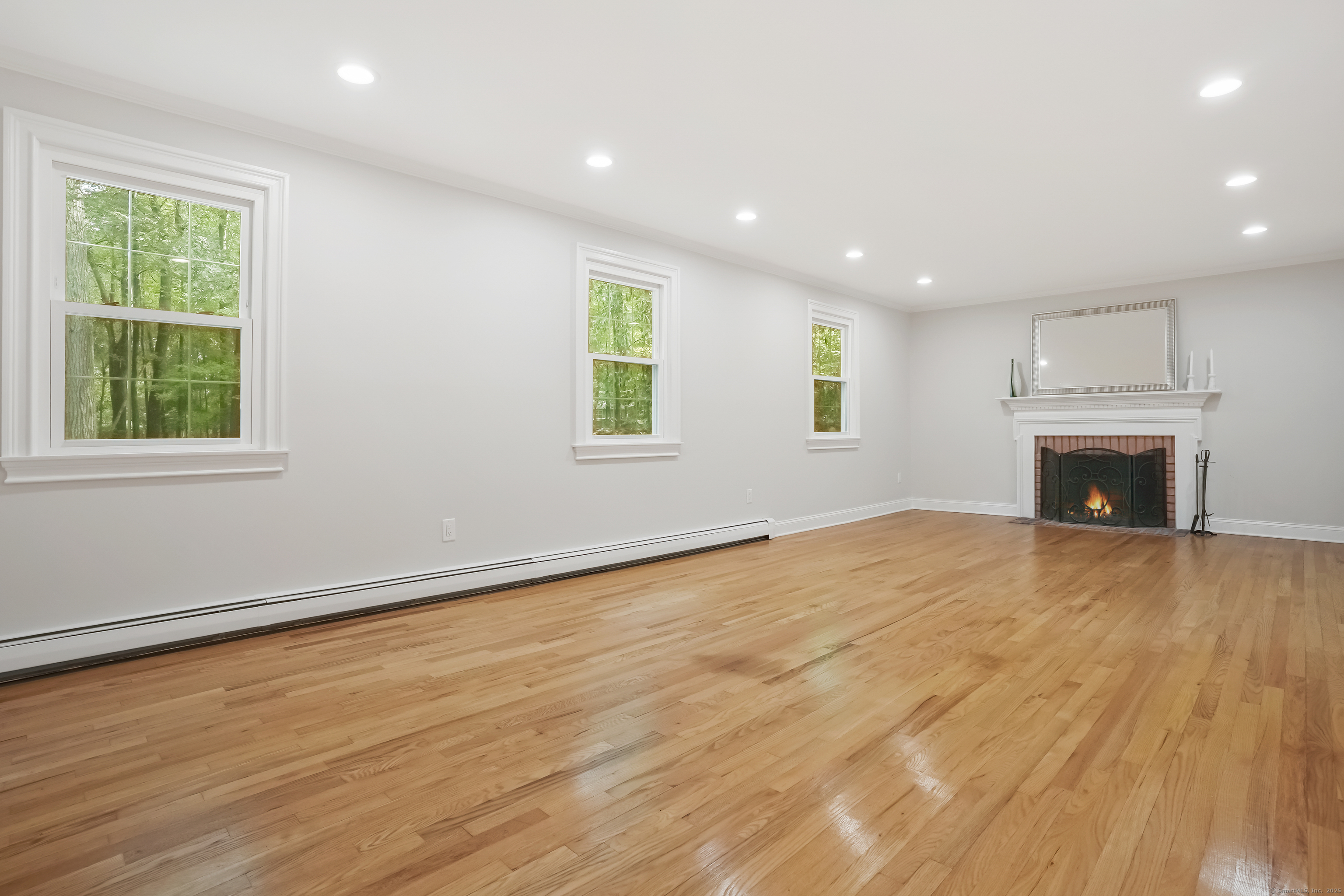 2 Winding Brook Road