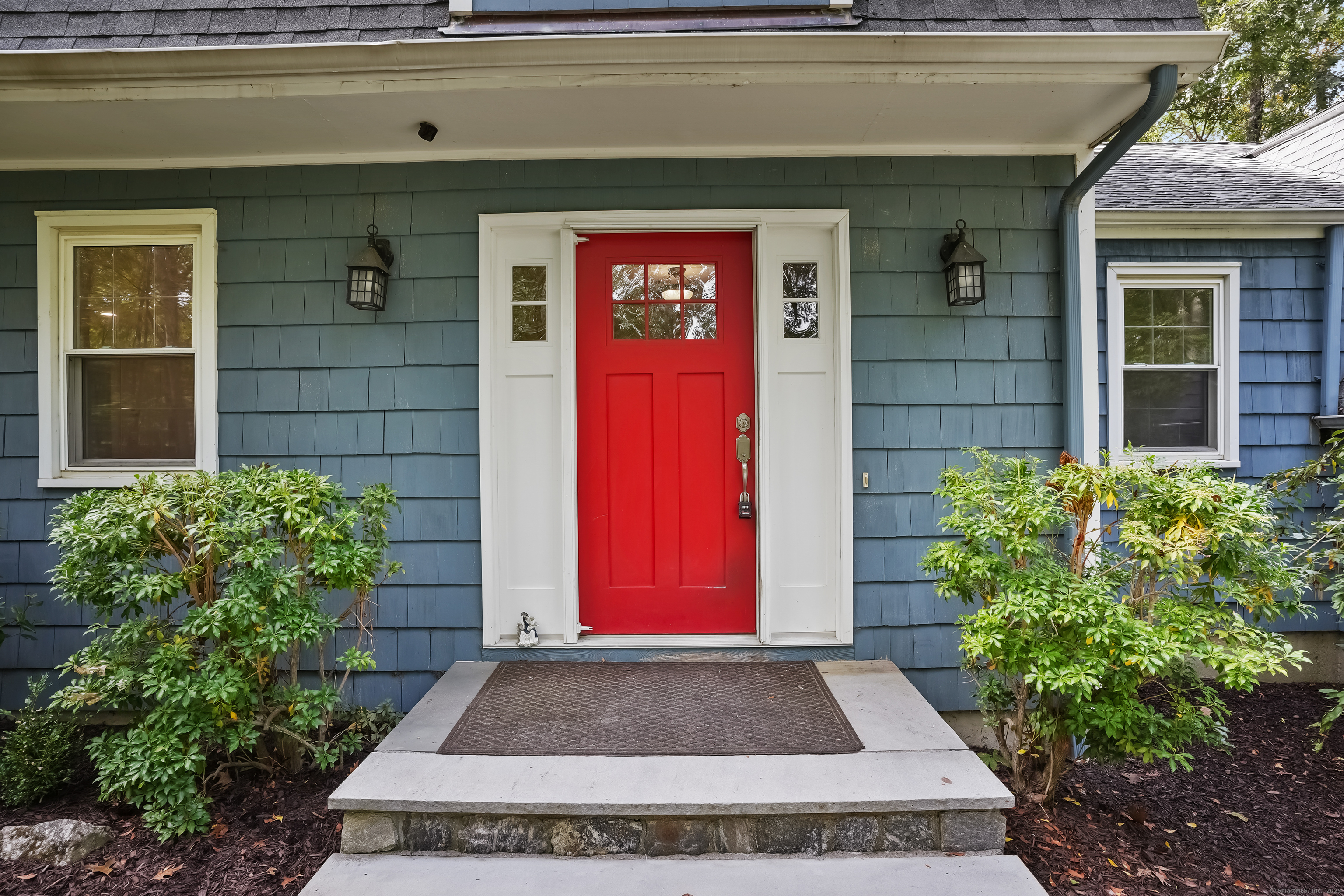 2 Winding Brook Road