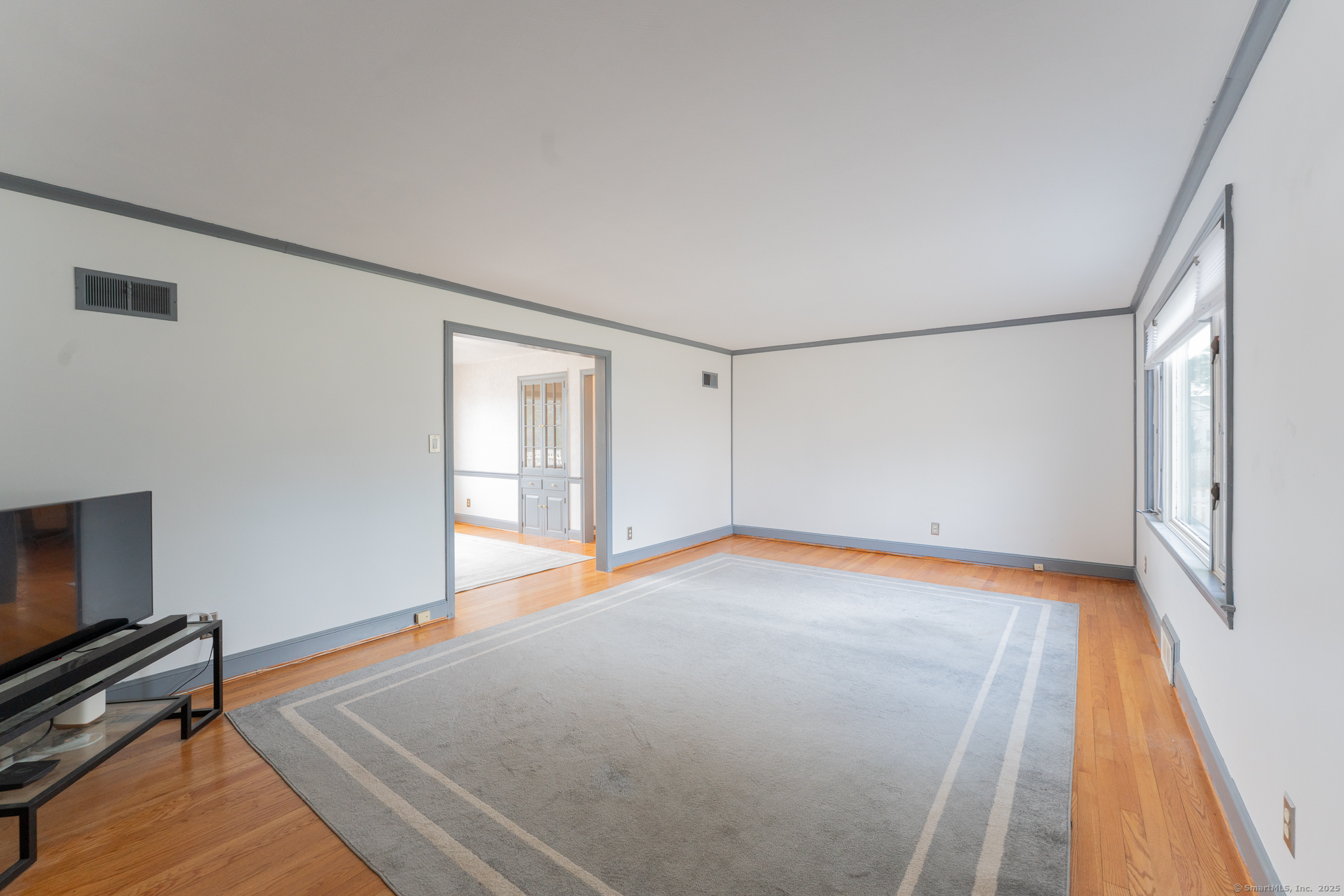 120 Knollwood Road, West Hartford, Connecticut image 5