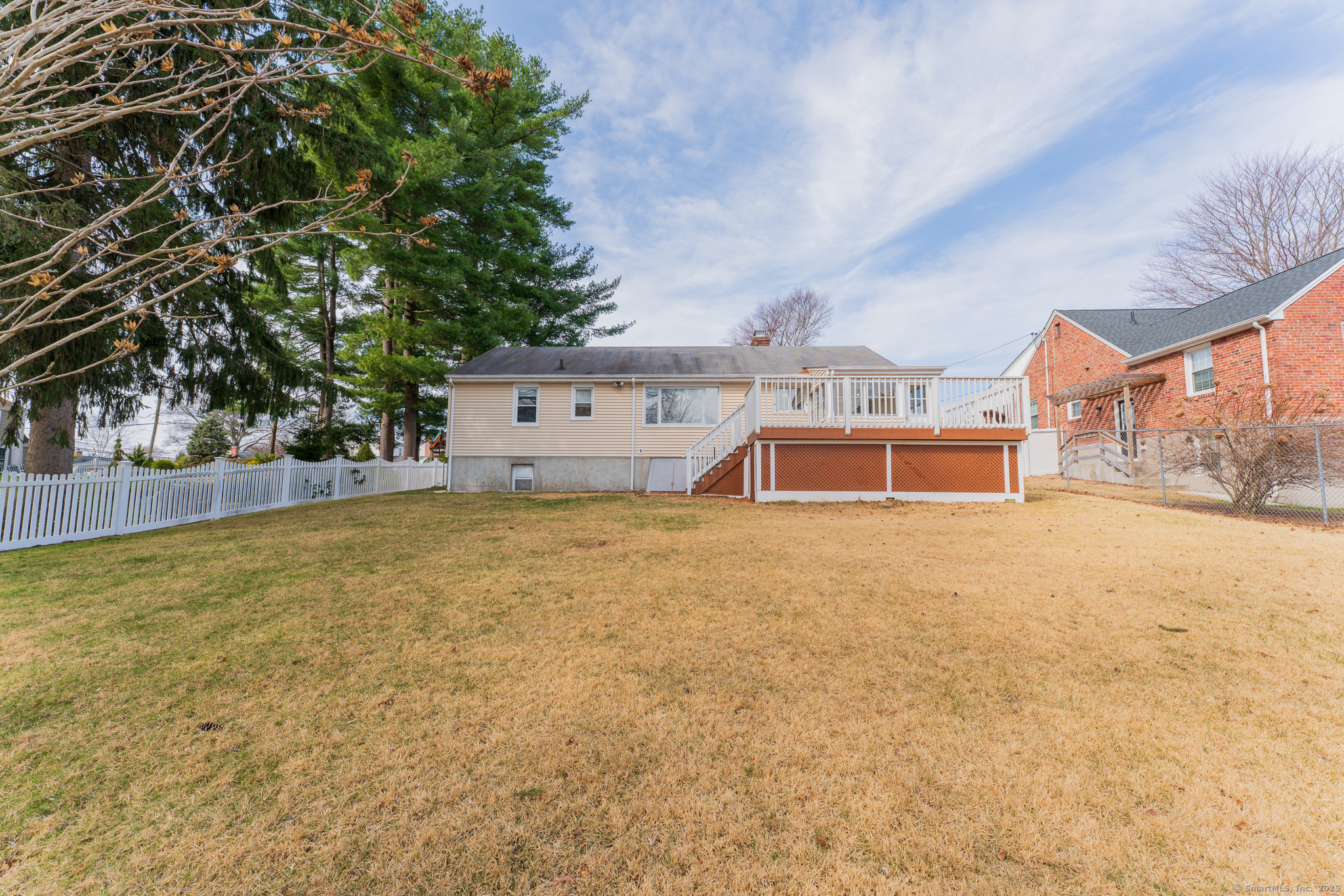 120 Knollwood Road, West Hartford, Connecticut image 32