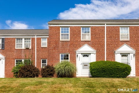 Photo of 1002 Trout Brook Drive #1002, West Hartford, CT 06119 (MLS # 24184856)
