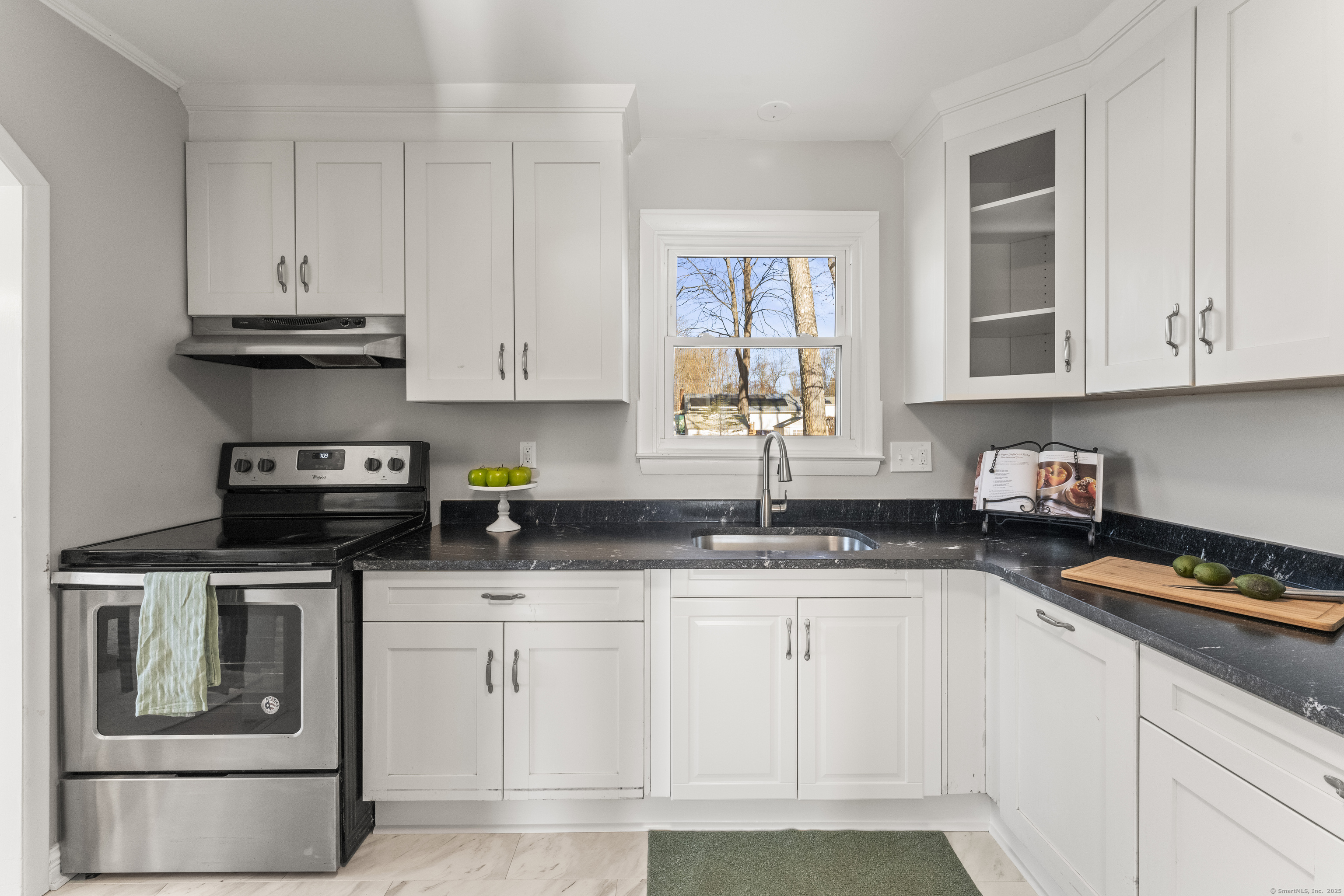 61 Paul Street, Bristol, Connecticut image 5