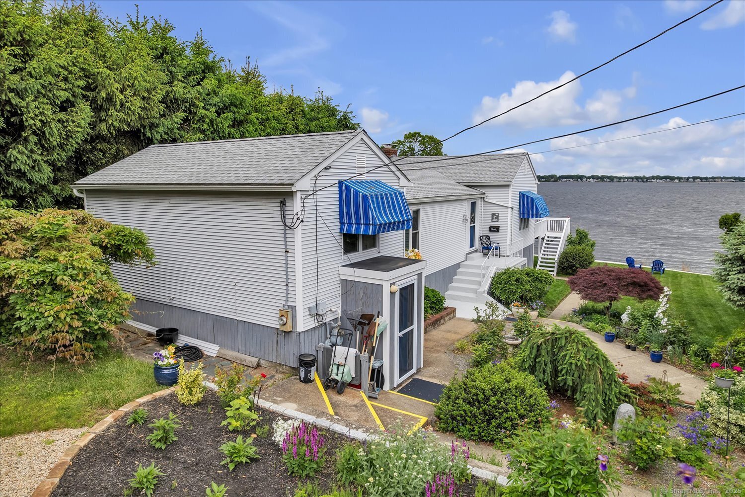 376 Parkside Drive, Warwick, Rhode Island image 5