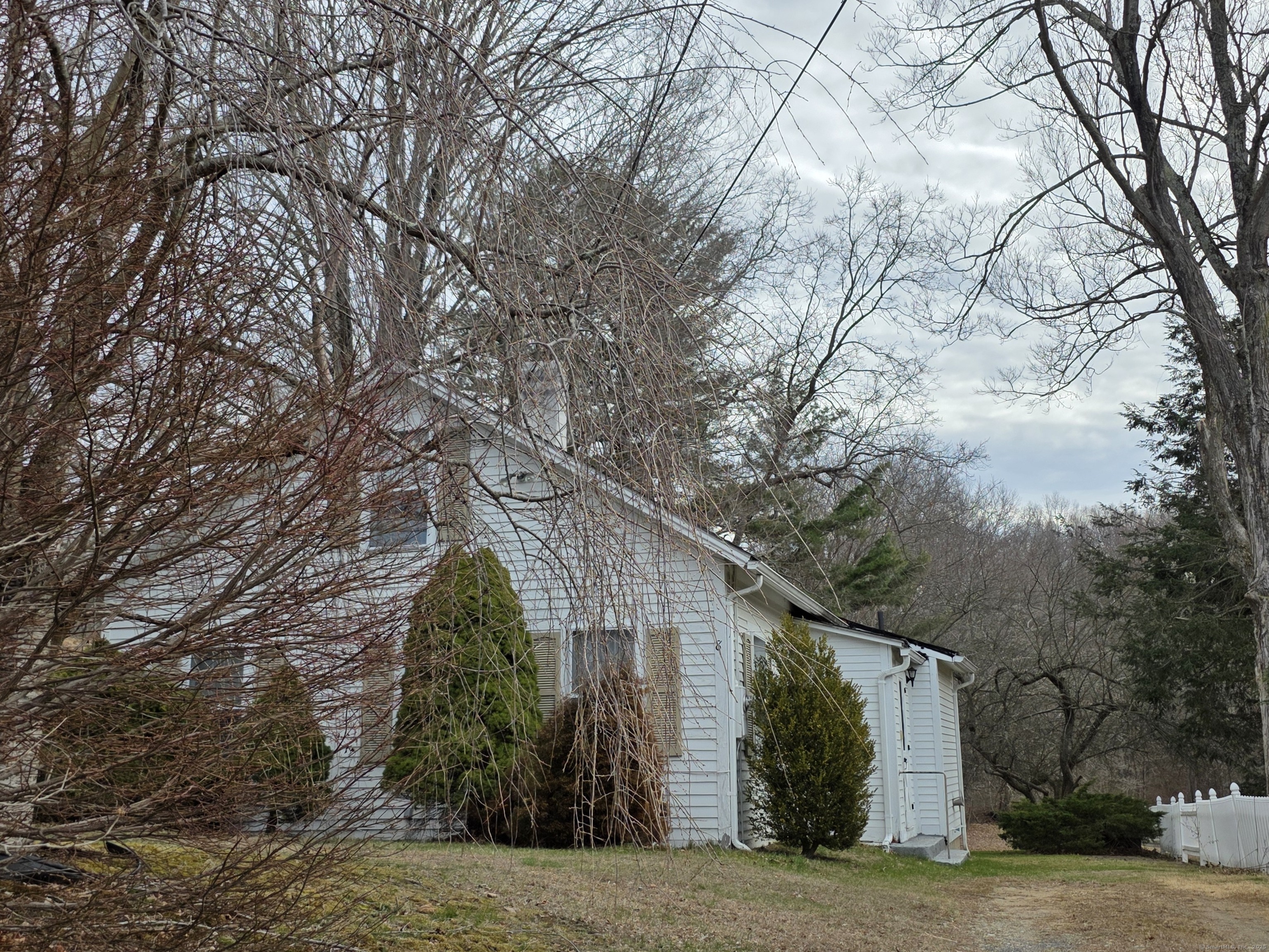 8 Plains Road, East Haddam, Connecticut image 1