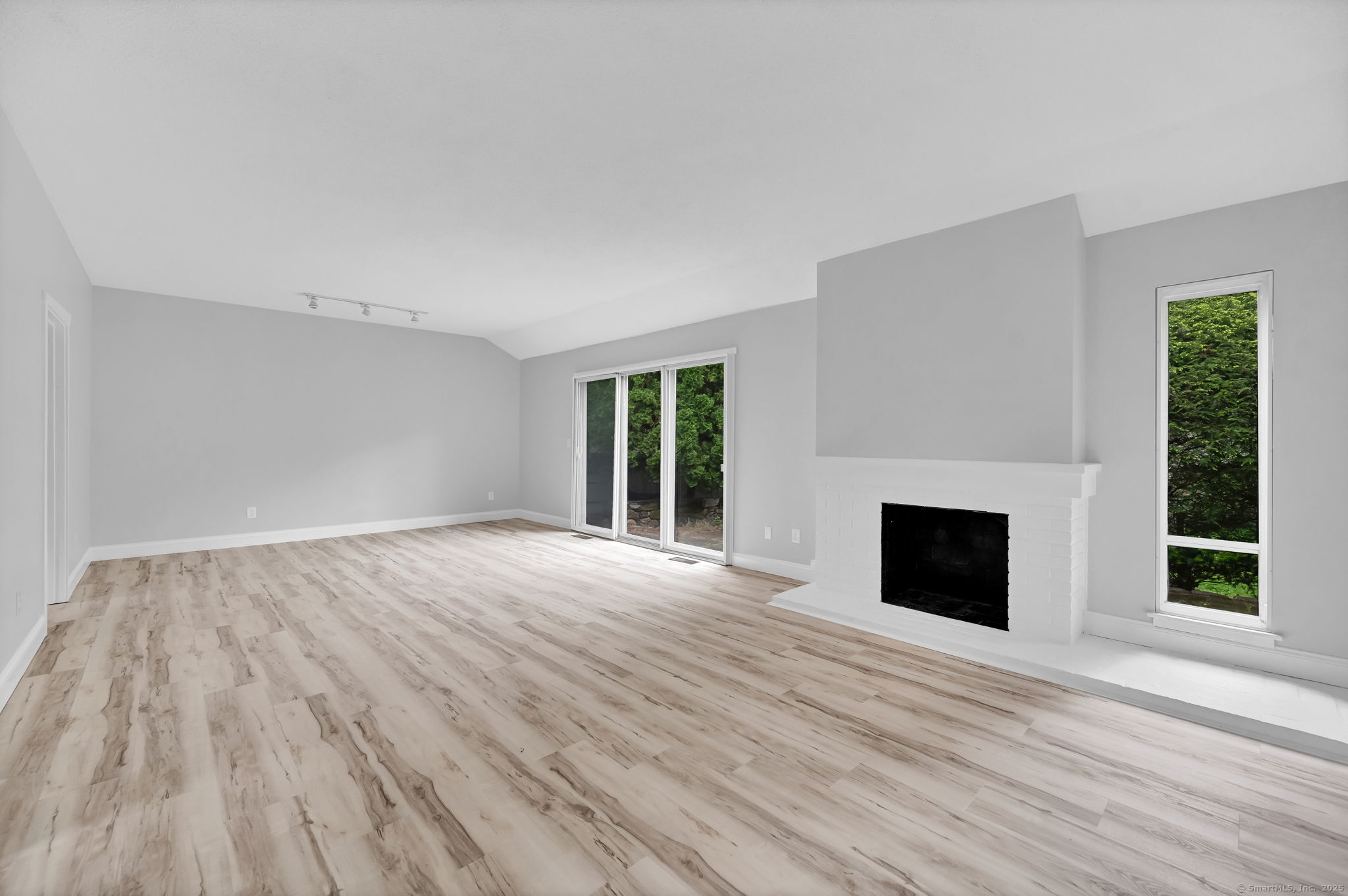 170 Heritage Village #B, Southbury, Connecticut image 15