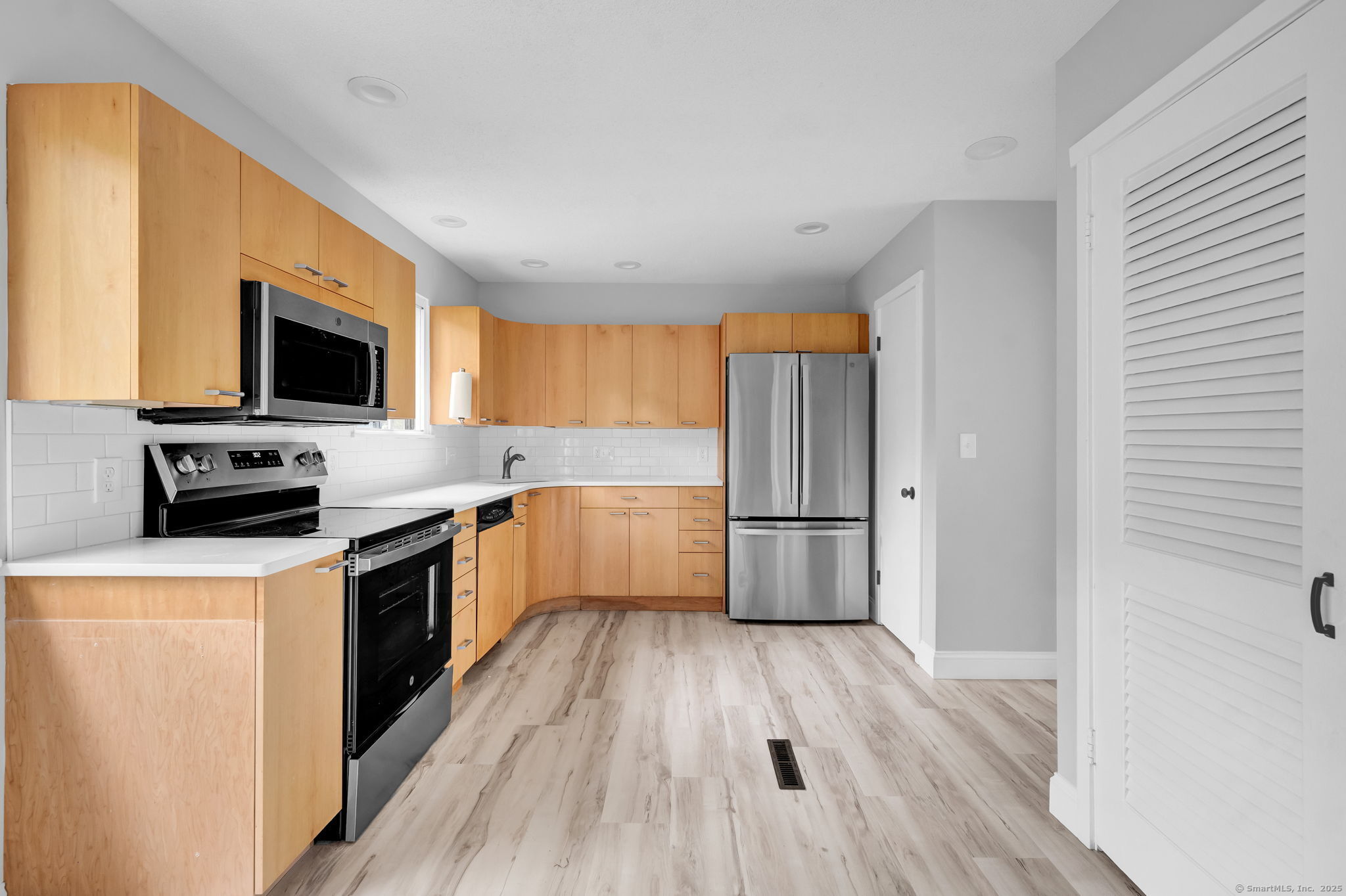 170 Heritage Village B