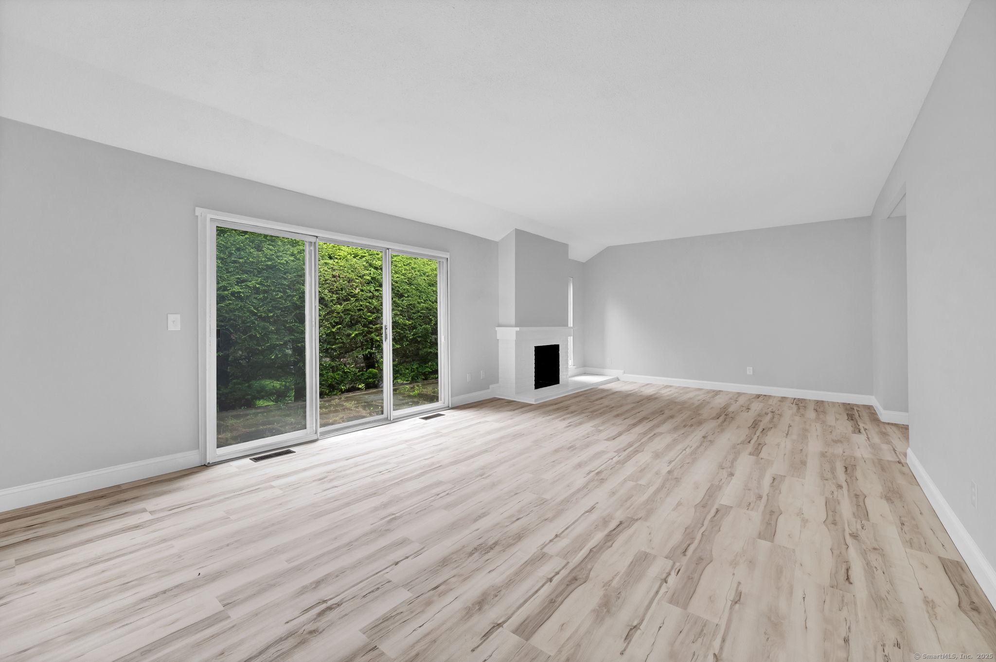 170 Heritage Village #B, Southbury, Connecticut image 12