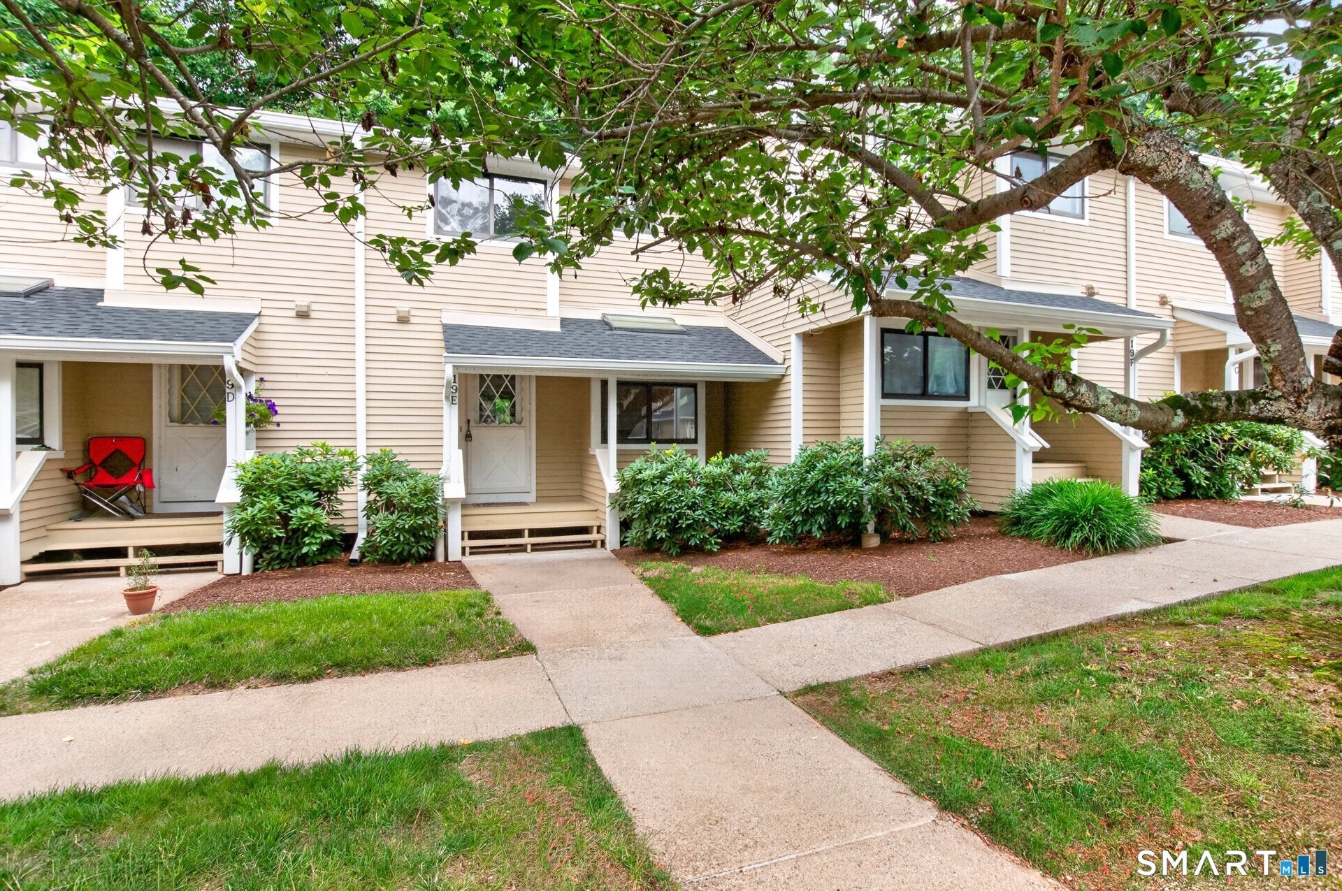 19 Wiggins Farm Drive E