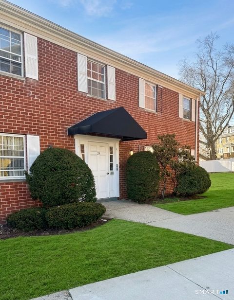Condo For Sale - 50 Greenhouse Road #33D<br/> Bridgeport, CT 06606