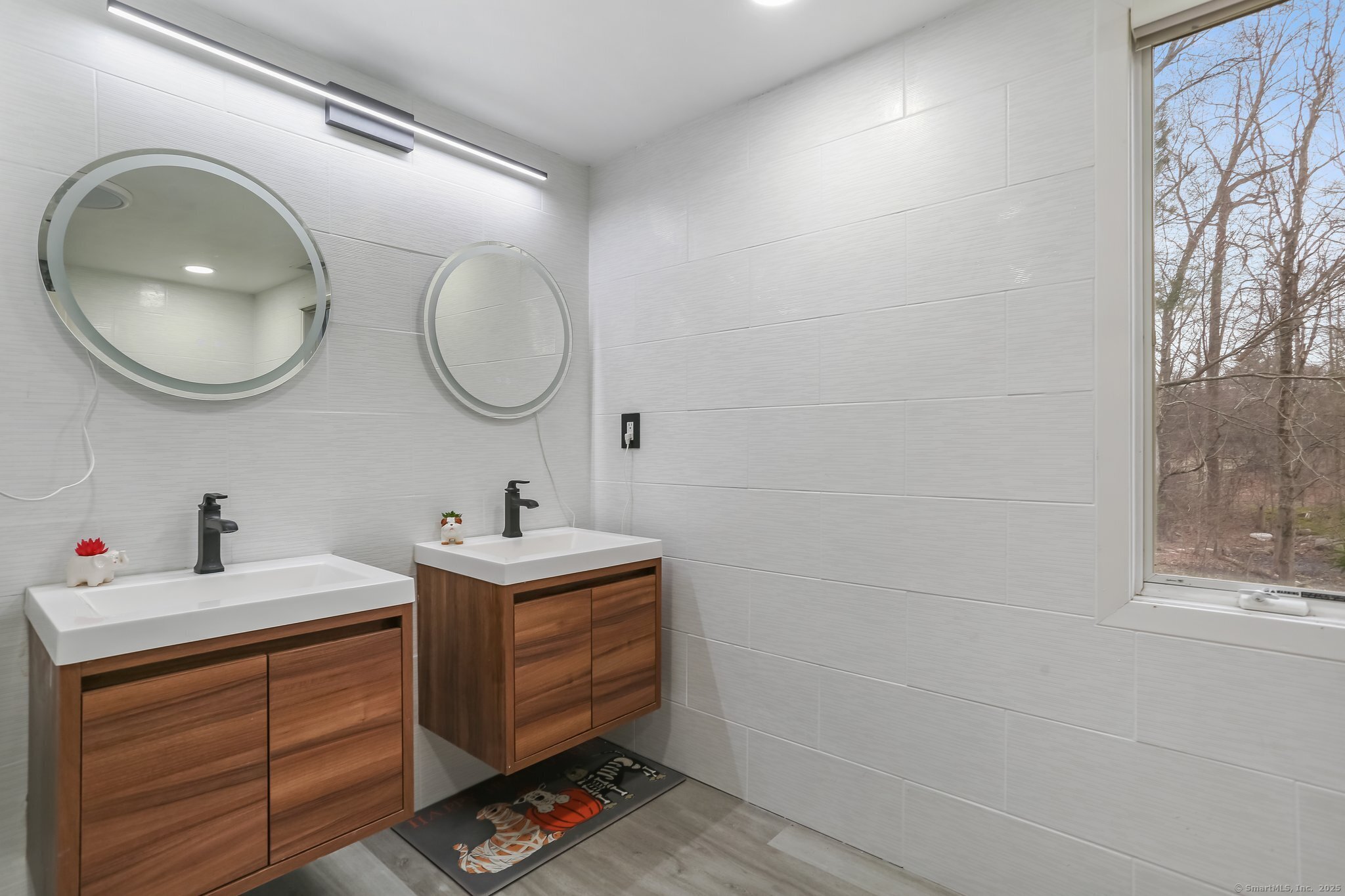 480 Riders Lane, Fairfield, Connecticut image 12