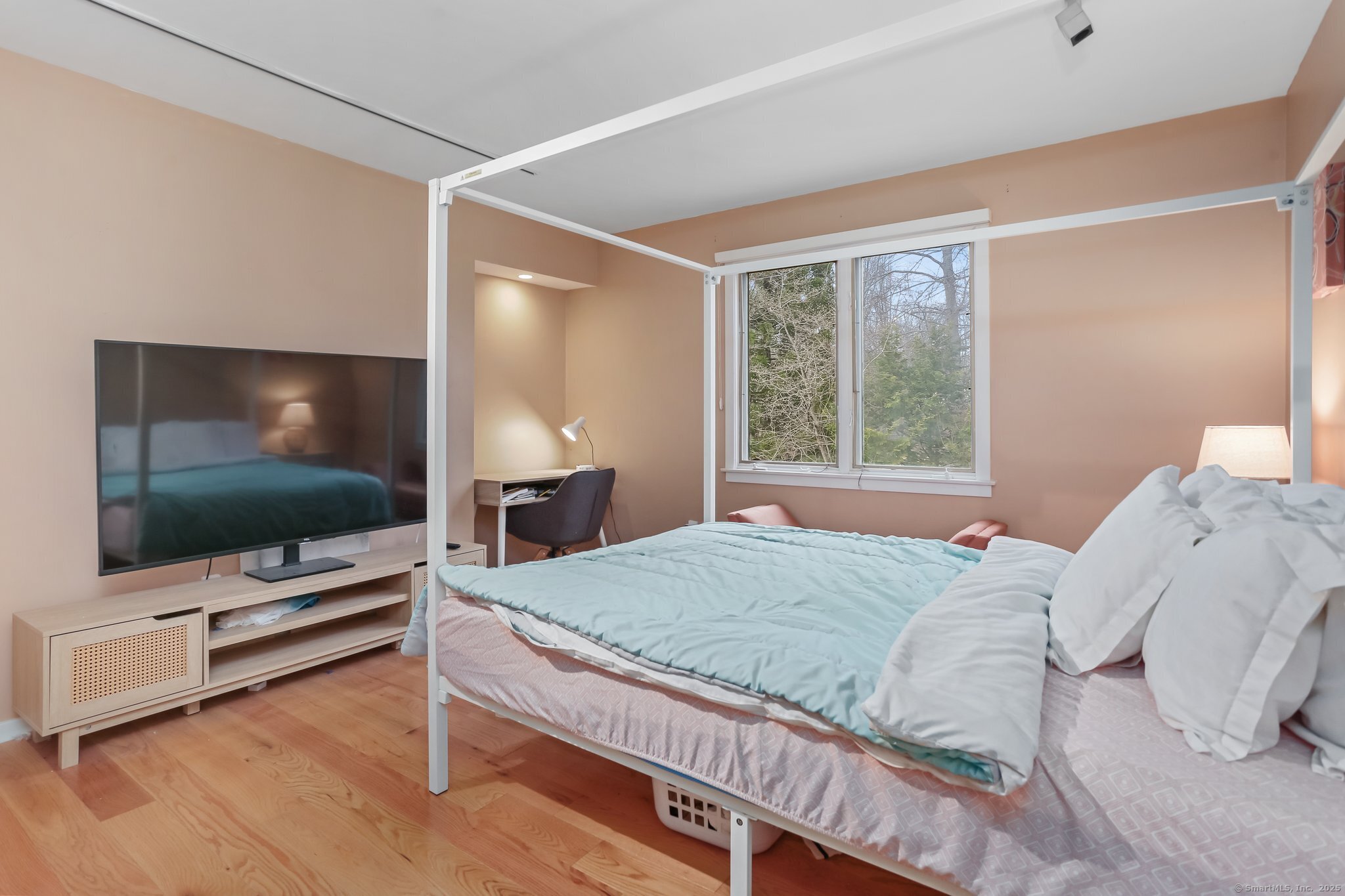 480 Riders Lane, Fairfield, Connecticut image 16