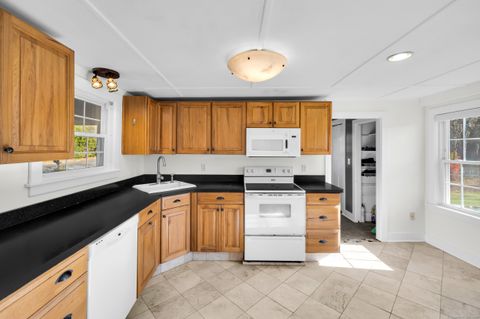 Tiny photo for 945 Glastonbury Turnpike, Portland, CT 06480 (MLS # 24137671)