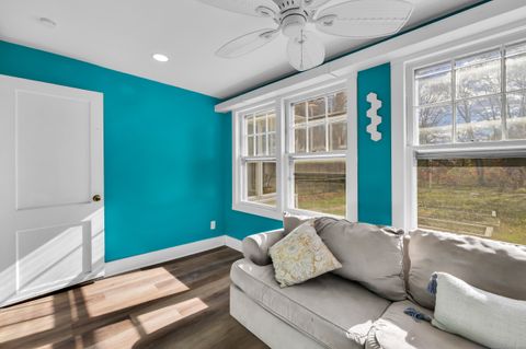 Tiny photo for 945 Glastonbury Turnpike, Portland, CT 06480 (MLS # 24137671)