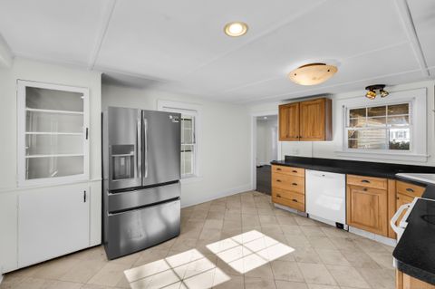 Tiny photo for 945 Glastonbury Turnpike, Portland, CT 06480 (MLS # 24137671)