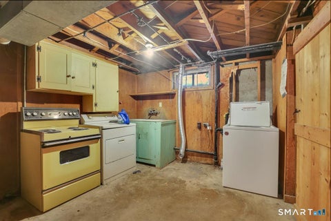 Tiny photo for 33 Horton Road, Manchester, CT 06042 (MLS # 24204913)