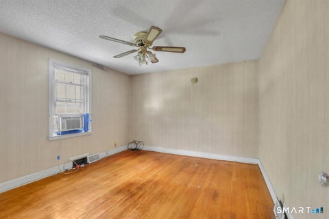 Tiny photo for 33 Horton Road, Manchester, CT 06042 (MLS # 24204913)
