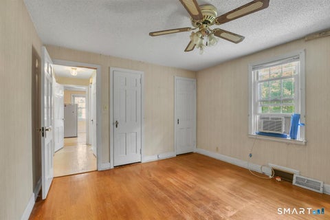 Tiny photo for 33 Horton Road, Manchester, CT 06042 (MLS # 24204913)