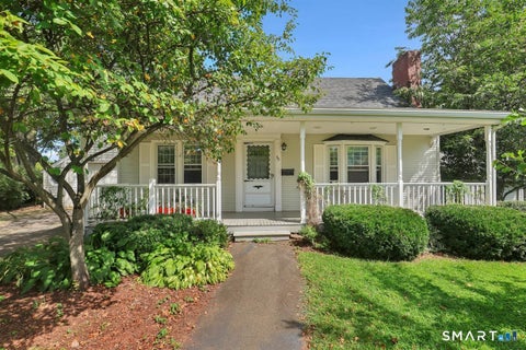 Photo of 33 Horton Road, Manchester, CT 06042 (MLS # 24204913)