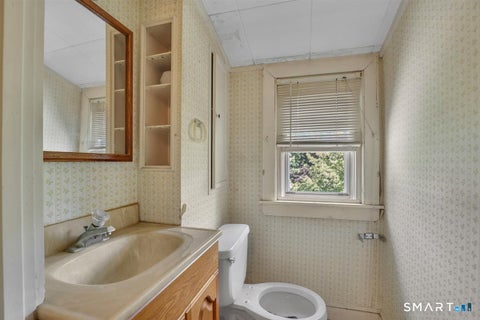 Tiny photo for 33 Horton Road, Manchester, CT 06042 (MLS # 24204913)