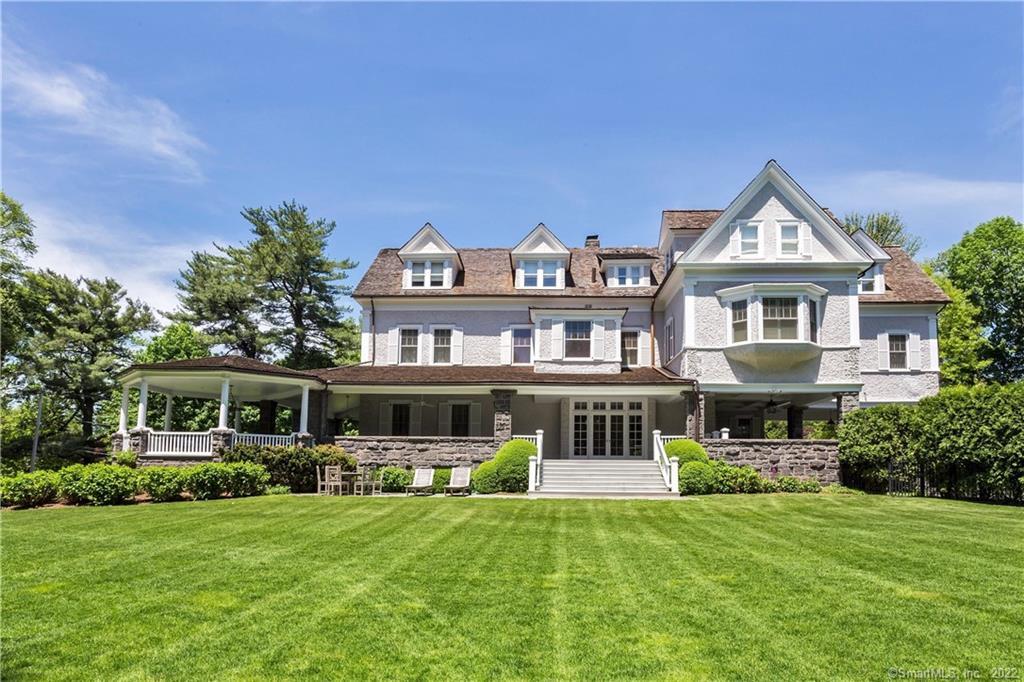 Photo 1 of 79 Meadow Wood Drive, Greenwich, Connecticut, $7,400,000, Web #: 170188002