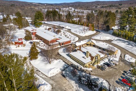 Tiny photo for 915 Heritage Village #A, Southbury, CT 06488 (MLS # 24148897)