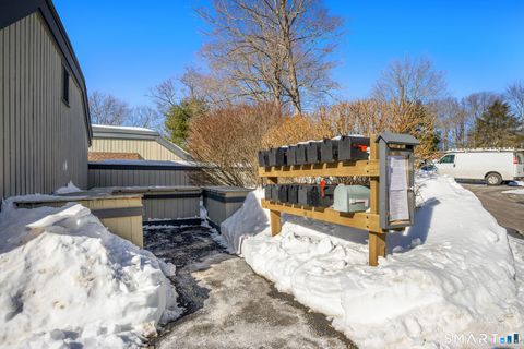 Tiny photo for 915 Heritage Village #A, Southbury, CT 06488 (MLS # 24148897)