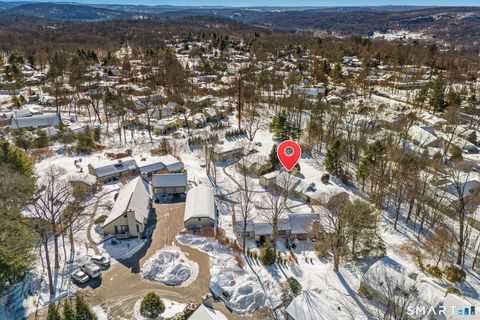 Tiny photo for 915 Heritage Village #A, Southbury, CT 06488 (MLS # 24148897)