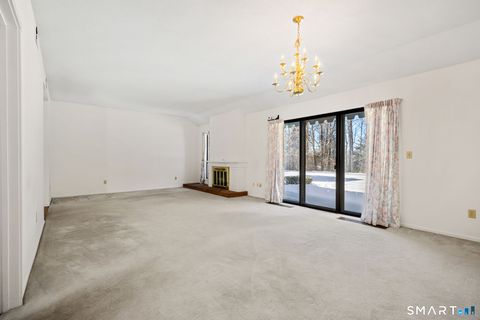 Tiny photo for 915 Heritage Village #A, Southbury, CT 06488 (MLS # 24148897)