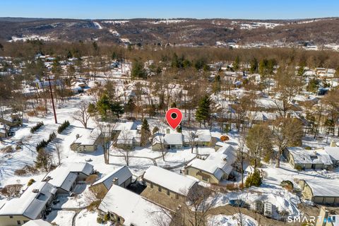 Tiny photo for 915 Heritage Village #A, Southbury, CT 06488 (MLS # 24148897)